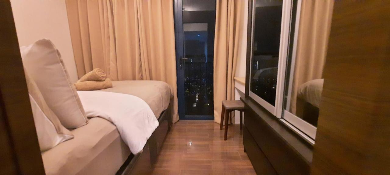 Air Luxury Makati Cbd With Balcony Apartment Manila Ngoại thất bức ảnh