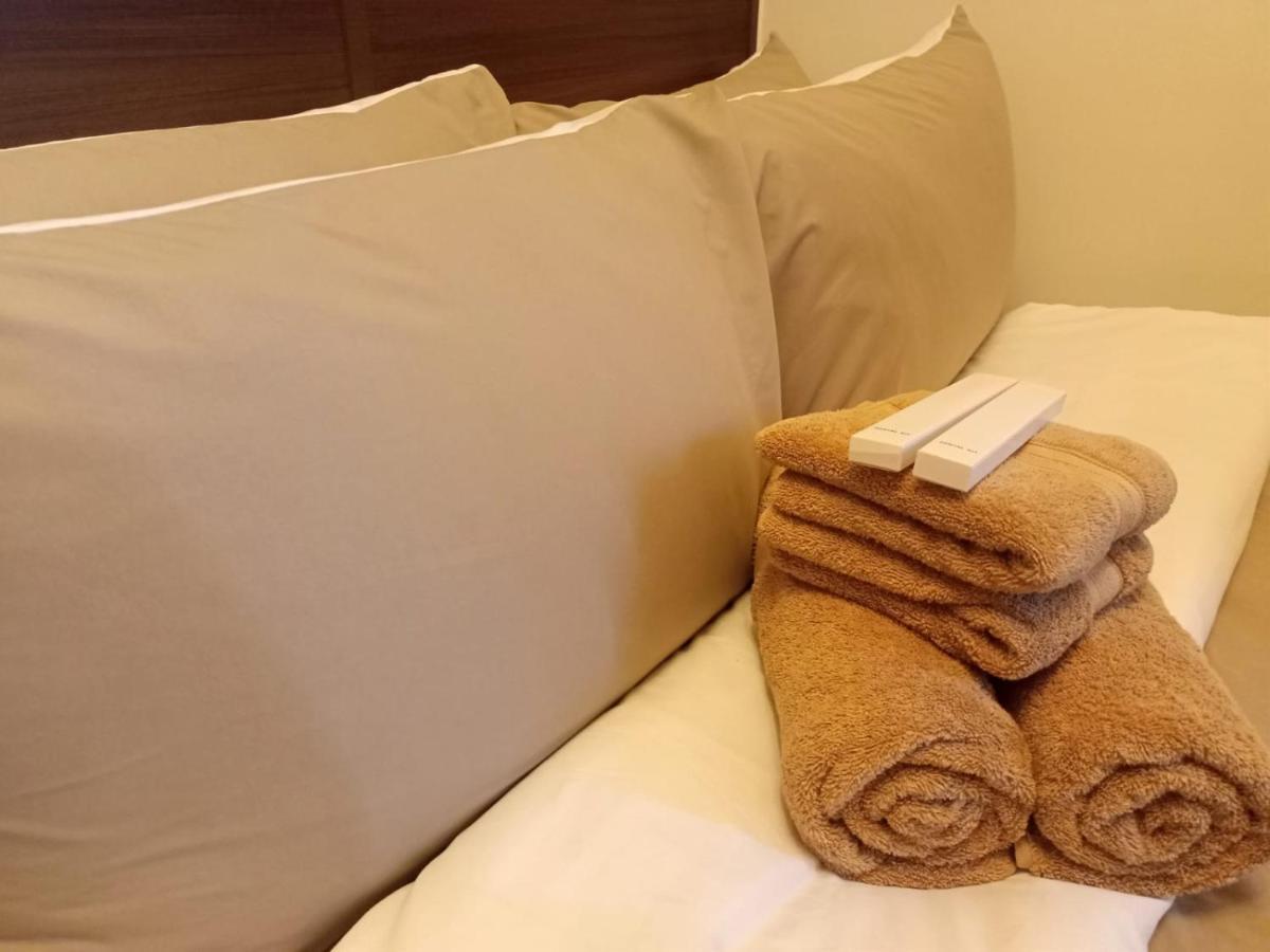 Air Luxury Makati Cbd With Balcony Apartment Manila Ngoại thất bức ảnh